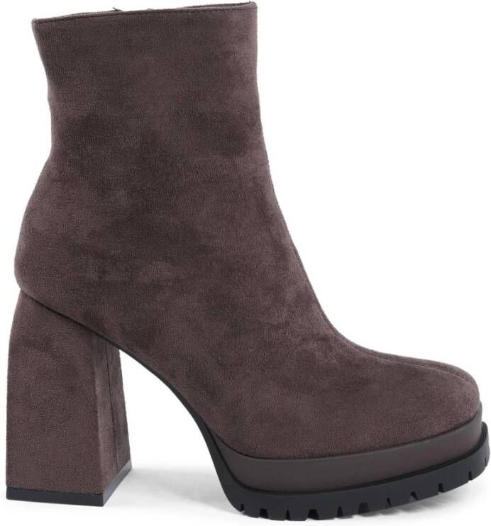 19v69 Italia Bruine Blokhak Enkellaars