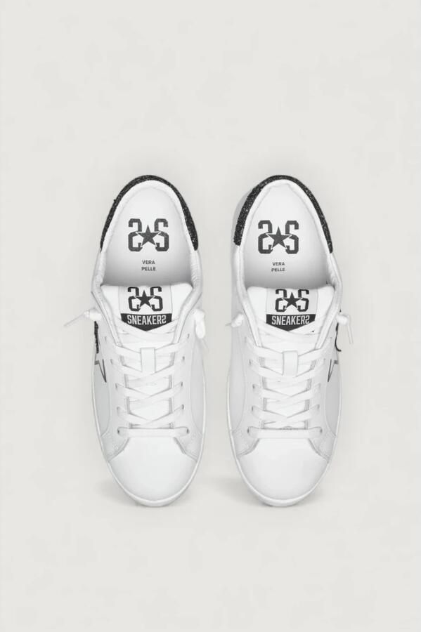 2Star Witte leren sneakers met zwarte glitterdetails