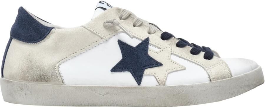 2STAR Sneakers
