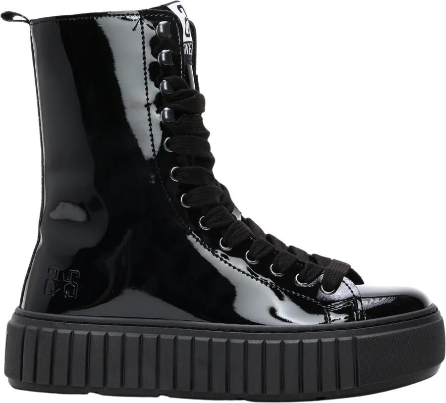 2STAR Sneakers