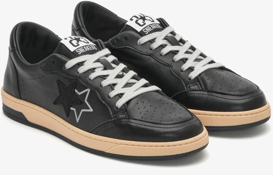 2Star Zwarte leren sneaker met wit detail
