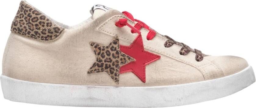 2Star Canvas Beige Sneakers met Rood Leer en Luipaard Details