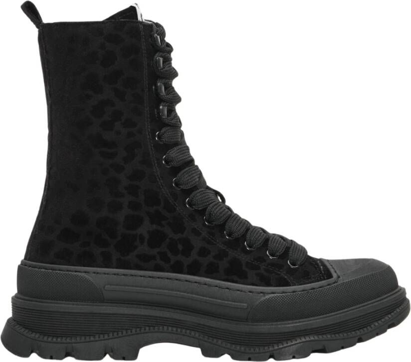 2Star Sneakers