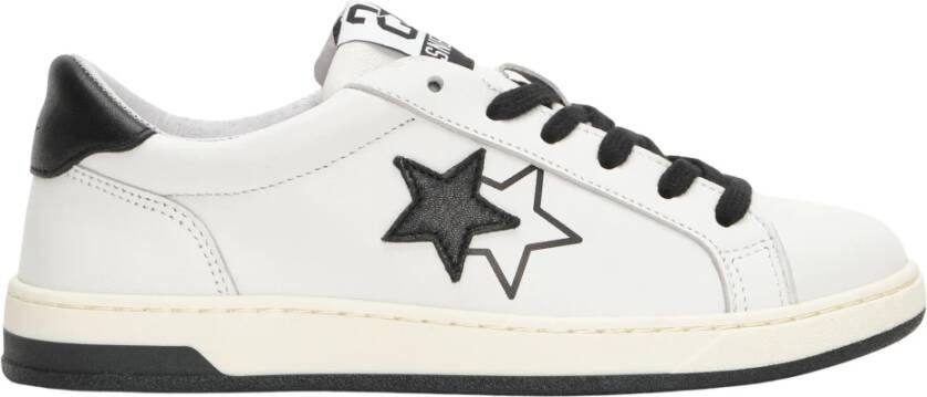 2Star Witte Leren Sneakers met Zwarte Details