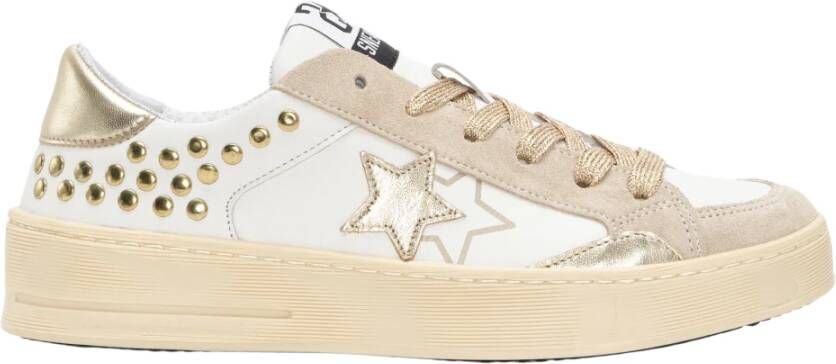 2Star Witte leren sterren sneakers met studs