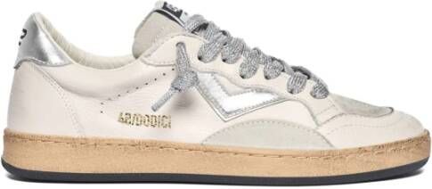 4B12 Witte Sneakers voor Stijl en Comfort White Dames