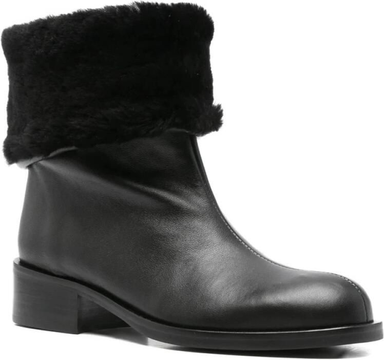 About Arianne Shoes - Foto 2