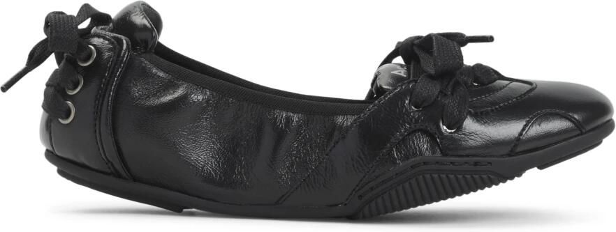 Acne Studios Zwarte ballerina's voor stijlvolle casual kleding