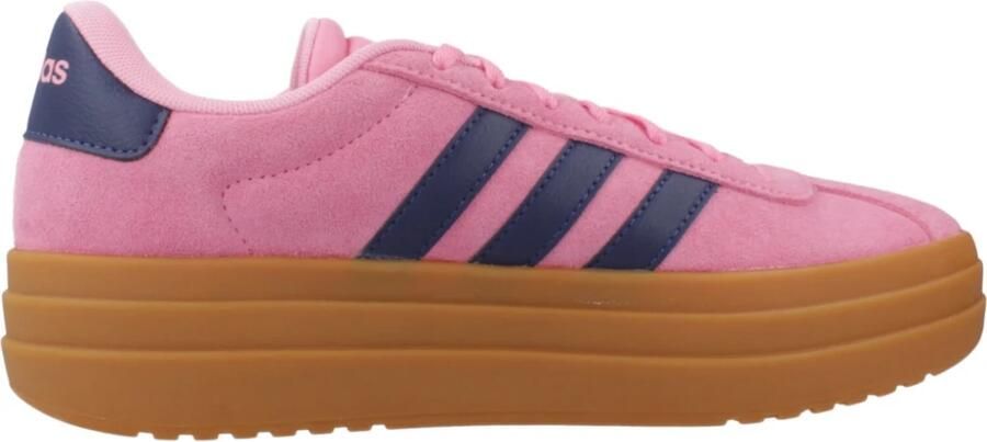 Adidas Sportswear Plateausneakers VL COURT BOLD Design in de voetsporen van de adidas Gazelle Bold