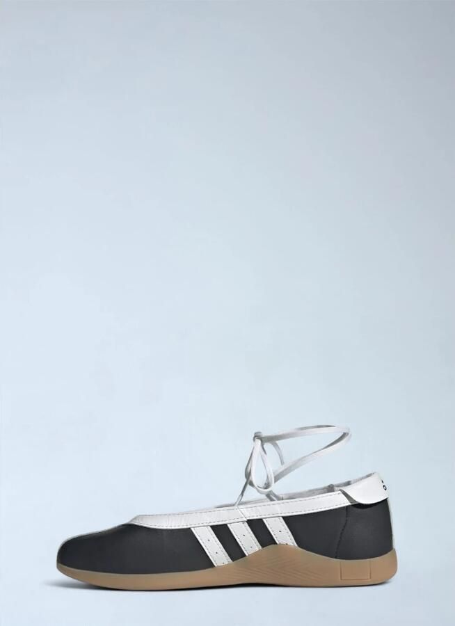 Adidas Originals Ballerina met riempjes 'Taekwondo Mei'