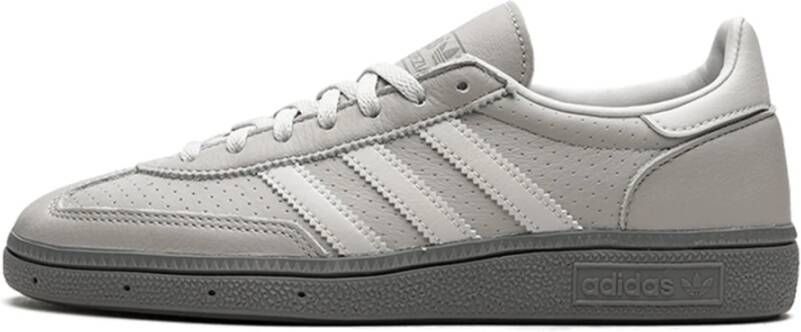 Adidas Originals Handball Spezial Sneaker Fashion sneakers Schoenen grey two grey one grey one maat: 43 1 3 beschikbare maaten:42 43 1 3 45 1 3