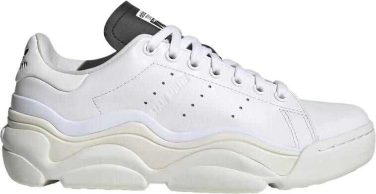 Adidas Witte Sneakers met Retro-geïnspireerd Ontwerp White Dames