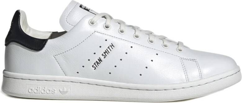 Adidas Leren Sneakers met Ronde Neus en Veters White