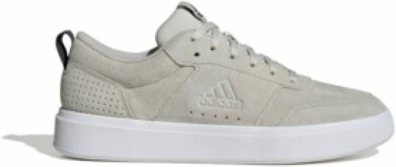 Adidas Moderne damessneaker in effen kleur