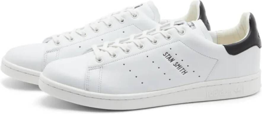 Adidas Leren Sneakers met Ronde Neus en Veters White