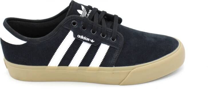 Adidas Suède Veterschoenen met Leren Inzetstukken