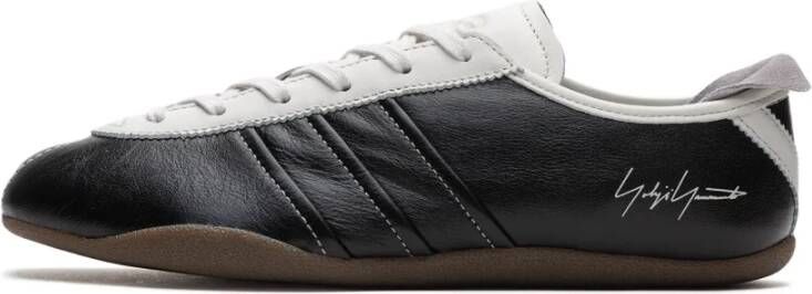 Y-3 Zwart Wit Sneakers Tokyo Stijl