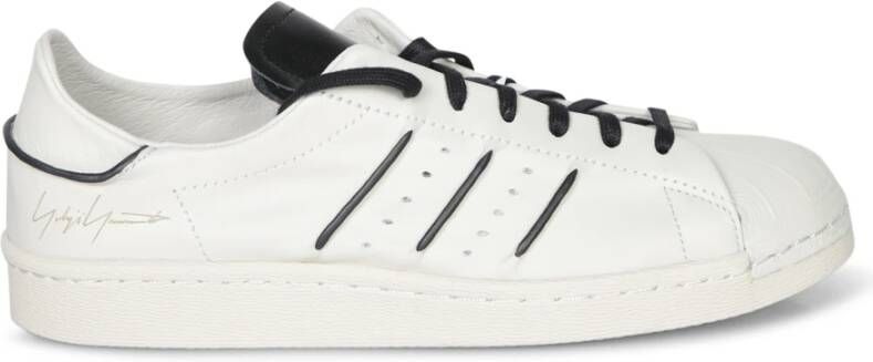 Adidas Zwarte Sneakers met Ronde Neus