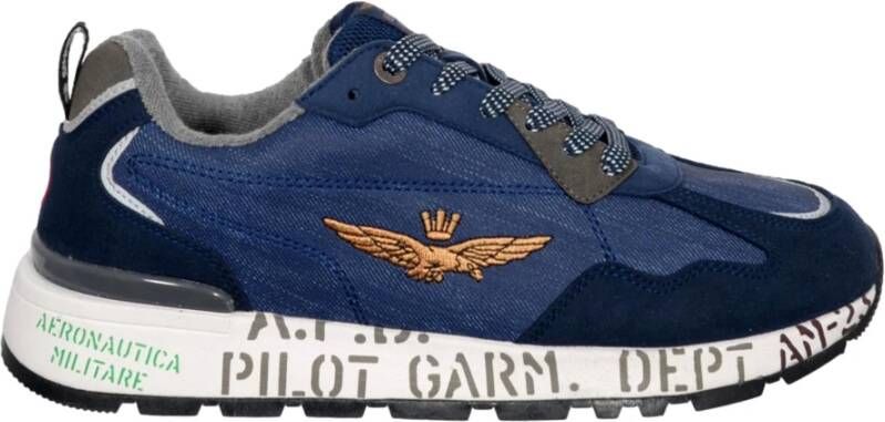 Aeronautica militare Lichtblauwe hardloopsneakers voor heren Blauw Heren