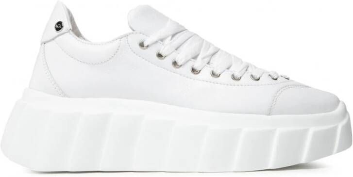 AGL Witte Casual Closed Wedges Sneakers White Dames