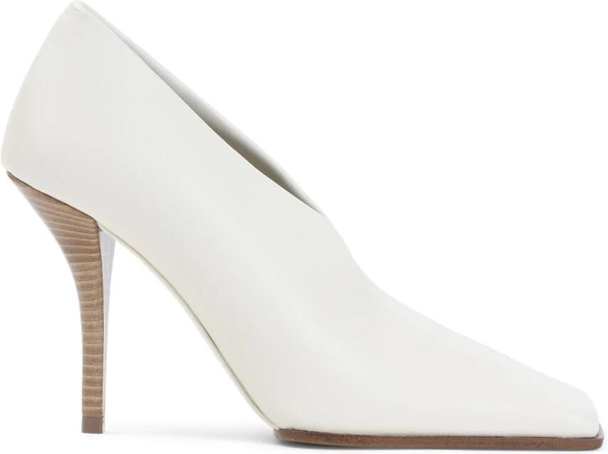 Alaïa 90 Leather Pumps
