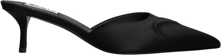 Alaïa Infradito Sandals