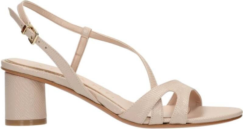 Albano Beige Sandalen met Bandsluiting