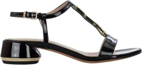 Albano Zwarte leren sandalen met steendetail
