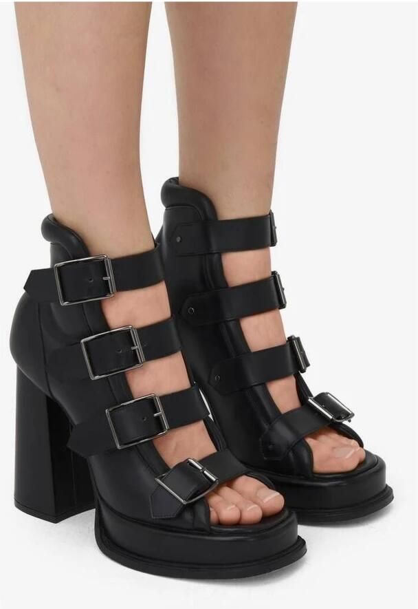 Alexander McQueen Multi-Buckle Platform Block Heel Pumps - Foto 5