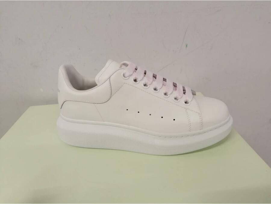 Alexander McQueen Oversized Sneaker - Foto 2