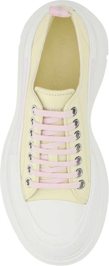 Alexander mcqueen Stijlvolle Veterschoenen voor Dames Geel Dames