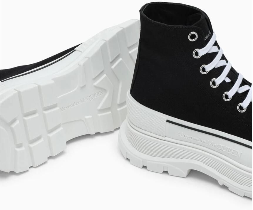 Alexander McQueen Tread Slick High-Top Sneakers - Foto 2