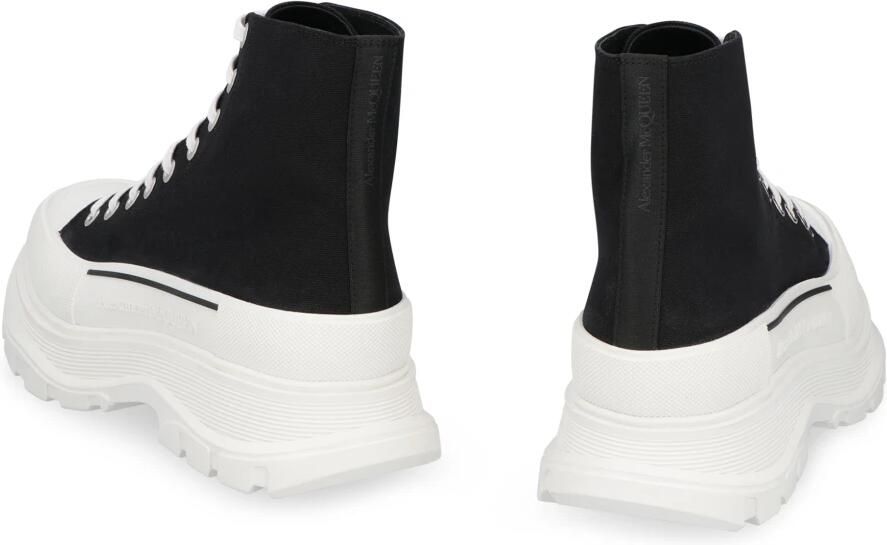 Alexander McQueen Tread Slick veter-enkellaarsjes
