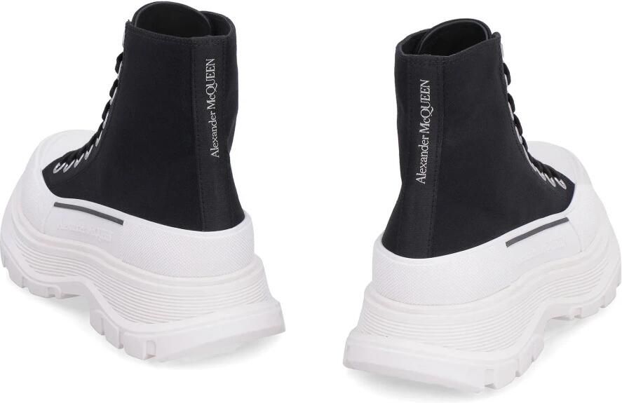 Alexander McQueen Tread Slick High-Top Sneakers - Foto 2