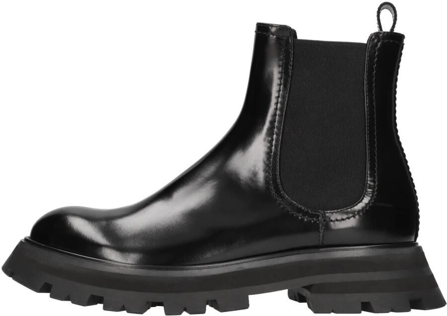 Alexander McQueen Wander Chelsea Boot