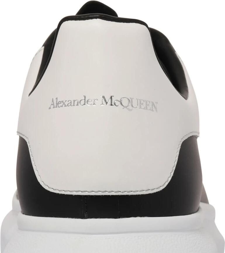 Alexander McQueen Zwart en Wit Larry Sneakers