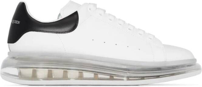 Alexander mcqueen Witte leren sneakers met zwarte hak Moderne stijl Wit Heren