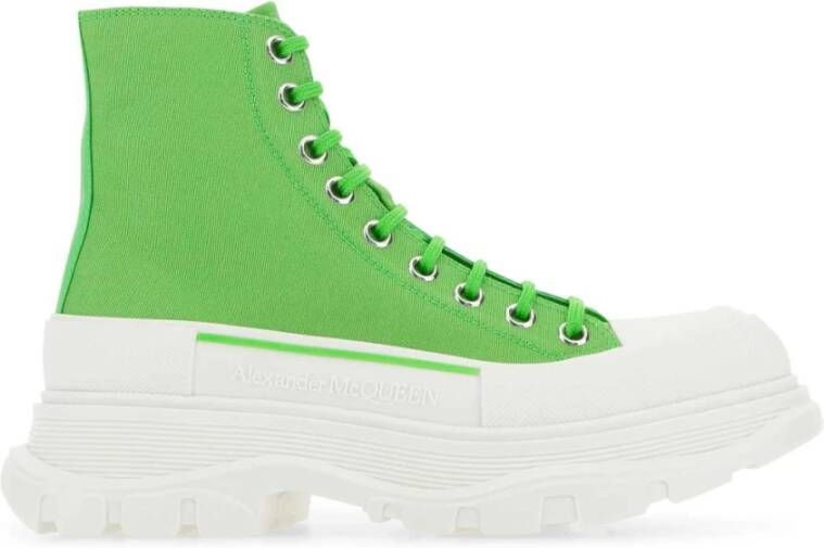 Alexander mcqueen Groene Tread Slick Sneakers voor Modieuze Vrouwen Groen Dames