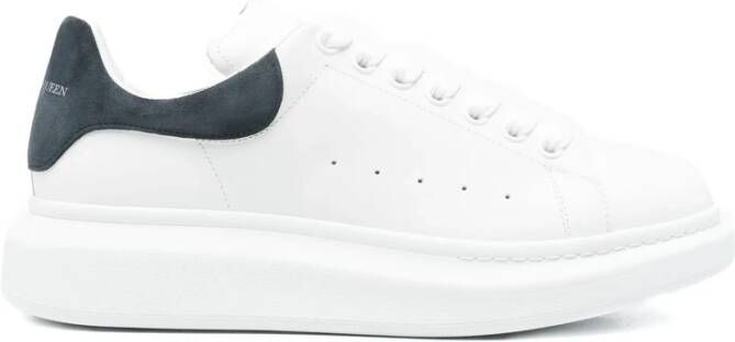 Alexander McQueen Logo Sneaker in kalfsleer