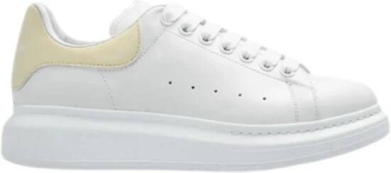 Alexander McQueen Oversized Damessneakers Baby Geel