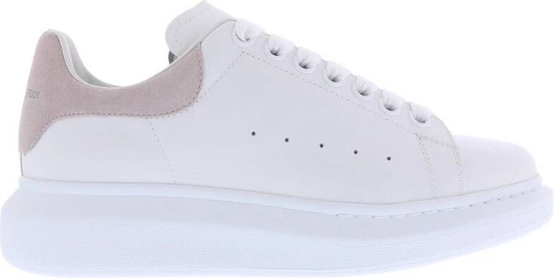 Alexander mcqueen Oversized sneaker van fluweel Schoenen