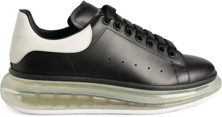 alexander mcqueen Oversized Sneakers met Geperforeerd Detail Black Dames