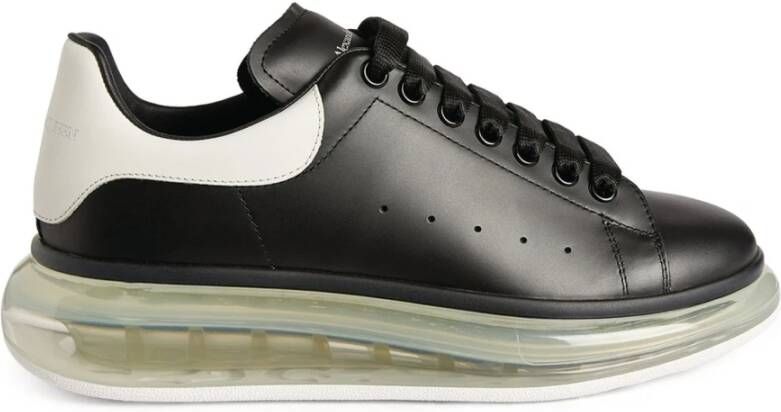 Alexander mcqueen Zwarte Sneakers met Oversized Doorzichtige Zool Black