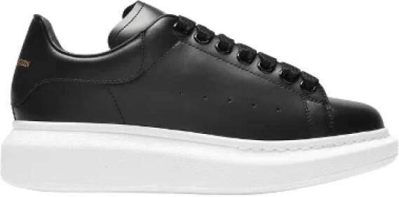 Alexander McQueen Pre-owned Leather sneakers Black Dames