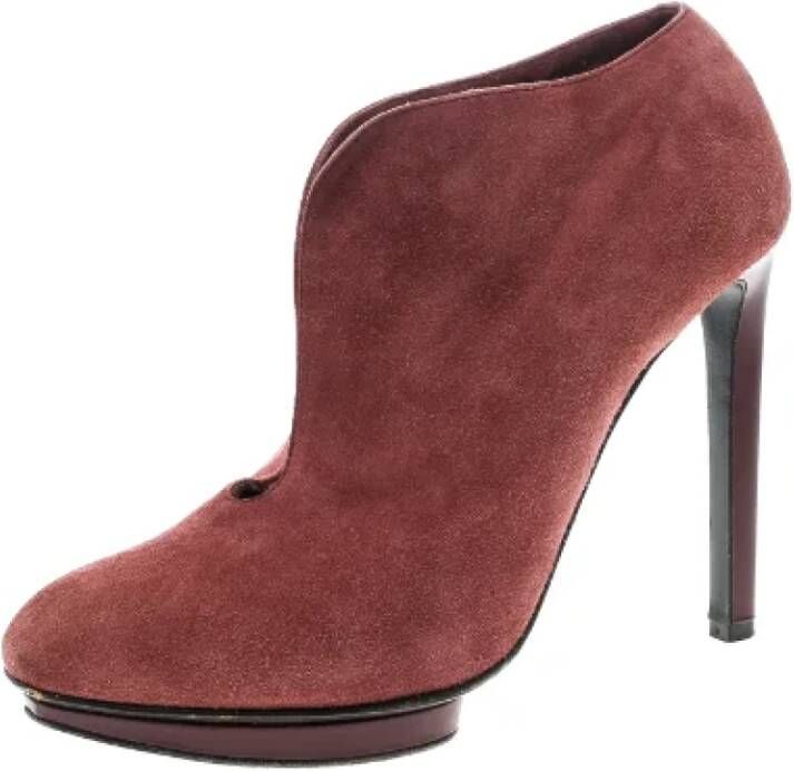 Alexander McQueen Pre-owned Suede boots Red Dames