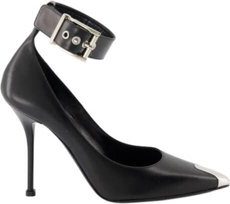 Alexander mcqueen Zwarte leren muil met zilveren gesp en puntige neus Black Dames