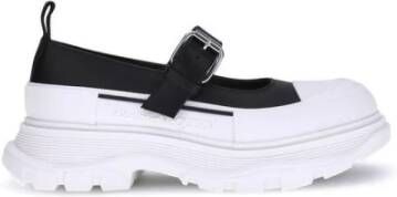 Alexander McQueen Sneakers van Leer met reliëflogo en Verstelbare Band