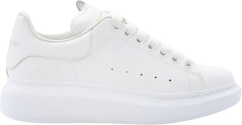 Alexander mcqueen Iconische Oversized Sneakers in Diverse Kleuren White