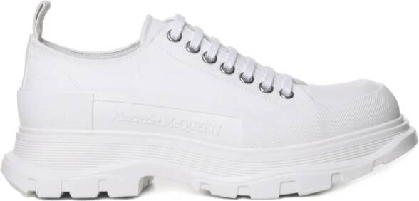 Alexander mcqueen Canvas Sneakers met Contrasterende Veters White