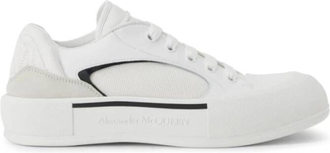 Alexander mcqueen Witte Sneakers met Oversized Rubberen Zool White Heren
